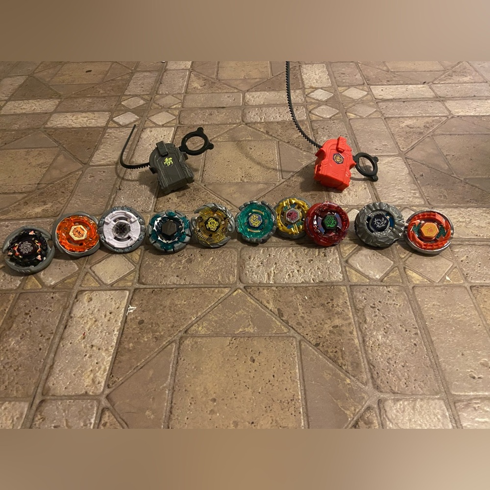 Colorful Beyblade Set with Launchers